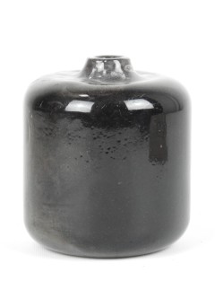 Vase - dans le gout de Maurice MARINOT. Flacon en épais verre noir à décor abstrait