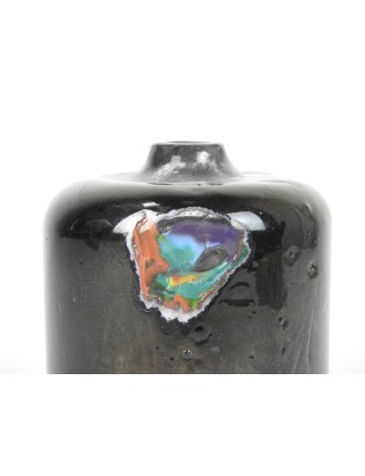 Vase - dans le gout de Maurice MARINOT. Flacon en épais verre noir à décor abstrait