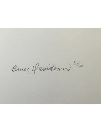 Superbe livre photographies rare série Subway de Bruce Davidson. Los Angeles, St. Ann's Press, 2003.