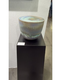 Antonio Lampecco - Vase en céramique à couverte émaillé gris et turquoise à reflets irisés.
