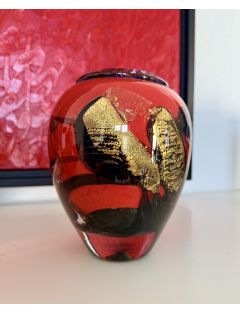 Vase - Jean-Claude Novaro - Vase balustre en verre multicouche rouge à paillons or, ruba
