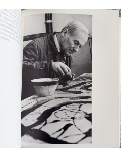 LIVRE MIRO GRAVEUR (4 volumes) Collection complète des quatre volumes du Catalogue de l'Oeuvre gravé de Joan Miró