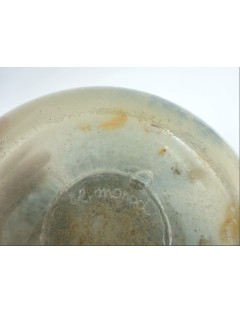 Claude Monod - Vase sphérique soliflore à nuances bleues et rouges. H : 15