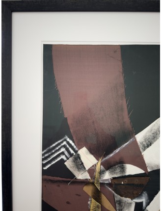 Composition. Technique mixte et collage. Signé en bas à gauche. Haut. 63 Larg. 47 cm.