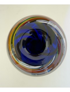 Vase boule en verre soufflé à décor type "diabolo", gravé en dessous Gianni VERSACE