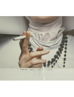 Photo en couleur, tirage argentique signée en bas à gauche et titrée " Smoking nun Cinecitta Italy" de Formento & Formento