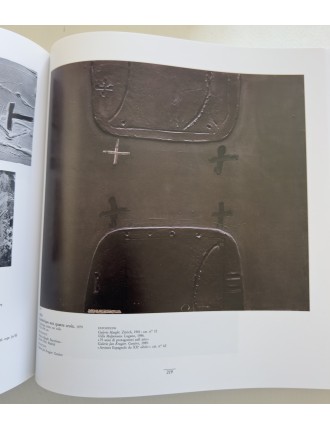 Livre TÀPIES par Anna AGUSTI - Catalogue raisonné en 4 volumes. Edition Könemann, Cologne 1999.