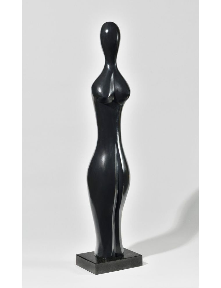 Sculpture en bronze à patine noire et socle en marbre noir de Xavier Alvarez