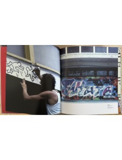Livre Keith Haring de J.Deitch - S.Geiss - J.Gruen. En coopération avec The Estate of K.Haring. Rizzoli NY.2008