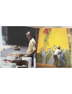 Livre Keith Haring de J.Deitch - S.Geiss - J.Gruen. En coopération avec The Estate of K.Haring. Rizzoli NY.2008