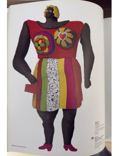 Livre Niki de Saint Phalle. Edition Réunion des Musées Nationaux. 2014.