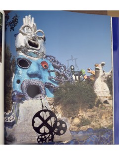 Livre Niki de Saint Phalle. Edition Réunion des Musées Nationaux. 2014.