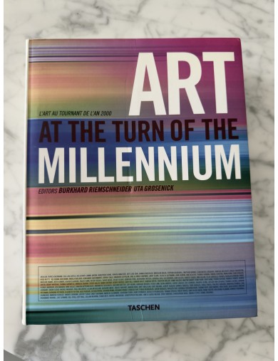 Livre Art at the Turn of the Millennium. L’art au tournant de l’an 2000. Edition Taschen.