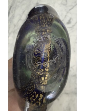 Jean-Claude Novaro - Vase à panse plate à col haut en verre soufflé à inclusions d'oxydes, d'émaux bleus et feuilles d'or