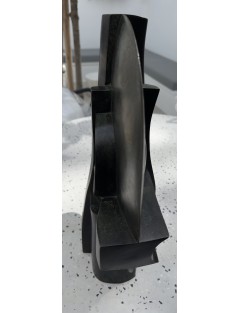Sculpture en bronze à patine verte. "Selene". Signée et numérotée de  José Luis Sánchez