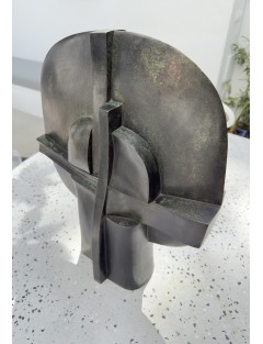 Sculpture en bronze à patine verte. "Selene". Signée et numérotée de  José Luis Sánchez