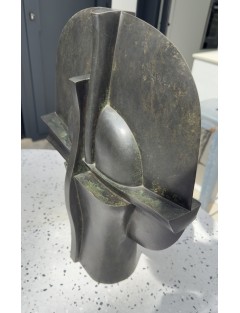 Sculpture en bronze à patine verte. "Selene". Signée et numérotée de  José Luis Sánchez