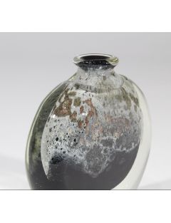 Claude Monod – Verre – Vase lenticulaire en verre soufflé à décor intercalaire de motifs d'une gourde bleu et gris