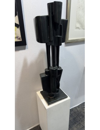 Roger Desserprit – Sculpture en bronze. Composition aux quatre colonnes. 1970.