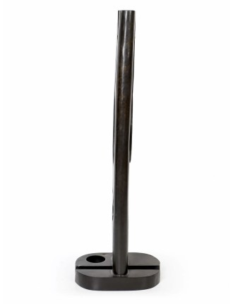 Sculpture en bronze a patine noire de Carmelo Arden Quin