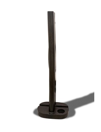 Sculpture en bronze a patine noire de Carmelo Arden Quin