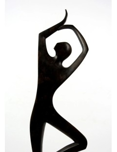 Sculpture en bronze a patine brun fonce de Riccardo Scarpa
