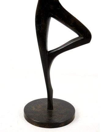 Sculpture en bronze a patine brun fonce de Riccardo Scarpa